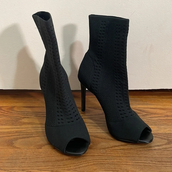 Charles by Charles David Knit Peep Toe Bootie Women’s Size 8.5 - Picture 2 of 11